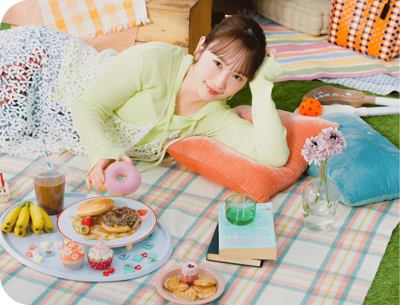 Call Me the “Picnic Girl” 川栄李奈と楽しむ春のピクニック